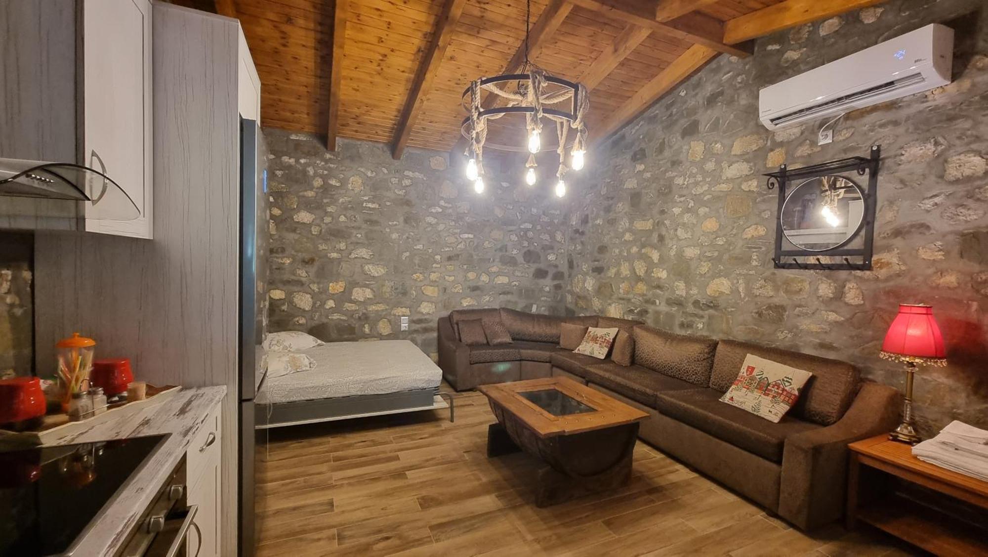 House With Big Garden And Barbeque In Nature Vourgareli Exterior photo